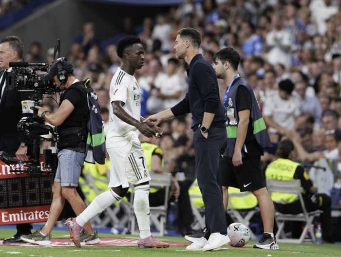 阿隆索怒了！当面斥责高层：解雇我是错误且不公的 亨利：佛爷昏庸